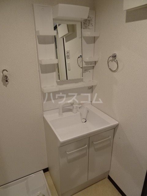 13/28 洗面