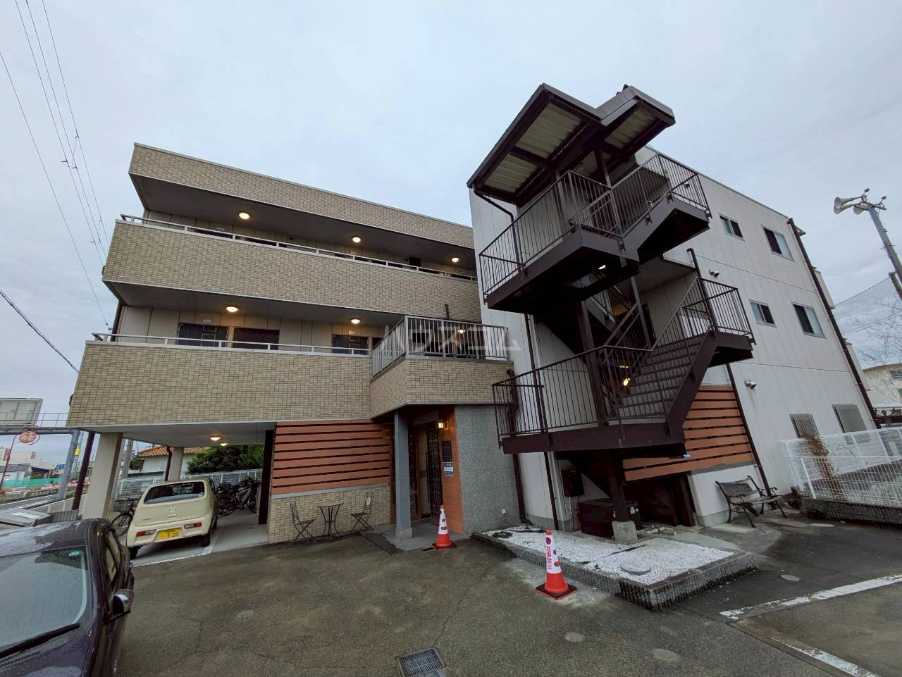 1/8 外観