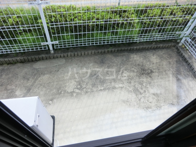 13/16 バルコニー