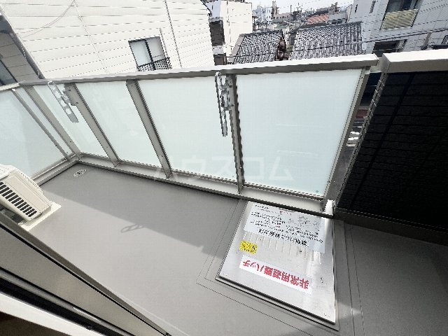21/30 バルコニー