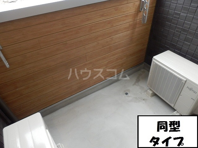 19/22 バルコニー