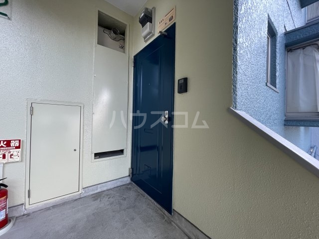 29/30 エントランス