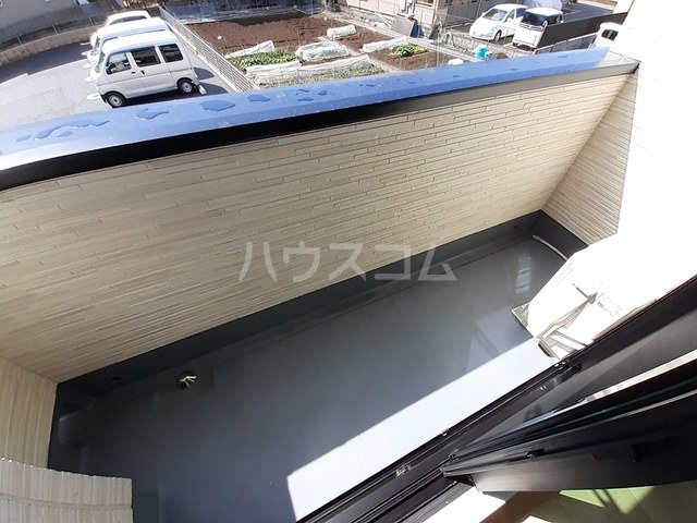 23/30 バルコニー