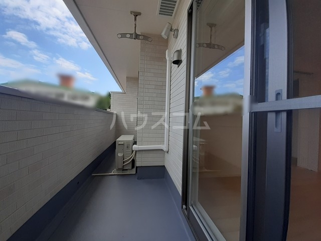 13/20 バルコニー