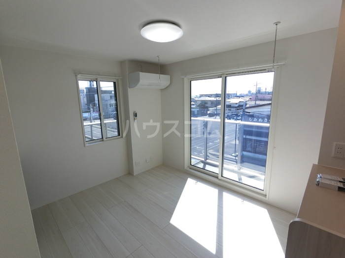 3/23 リビング/ダイニング