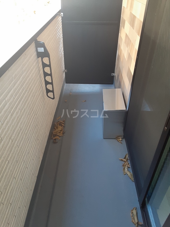 19/30 バルコニー