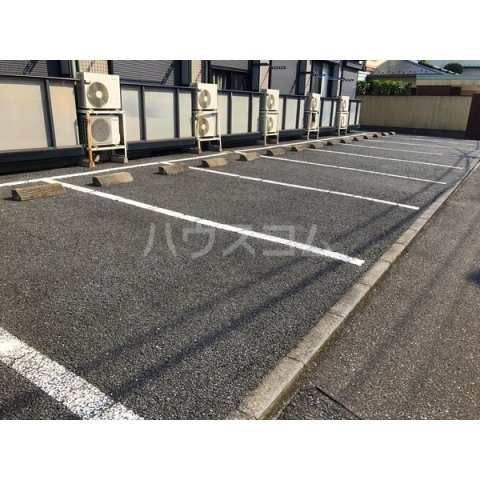 14/24 駐車場