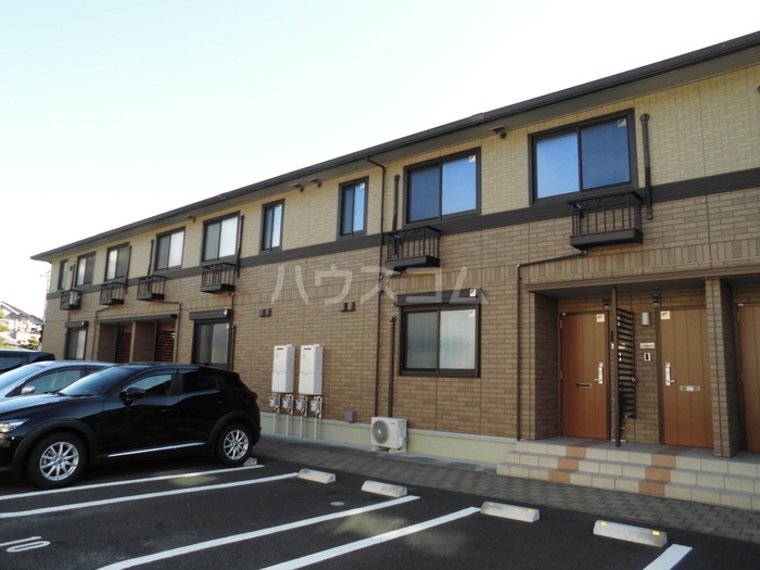 15/16 エントランス