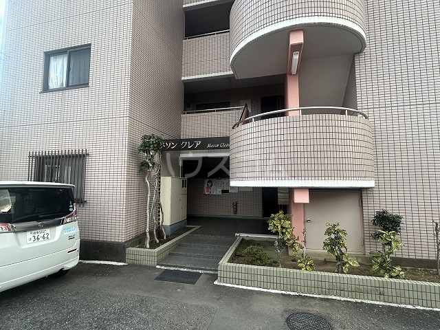 2/5 エントランス