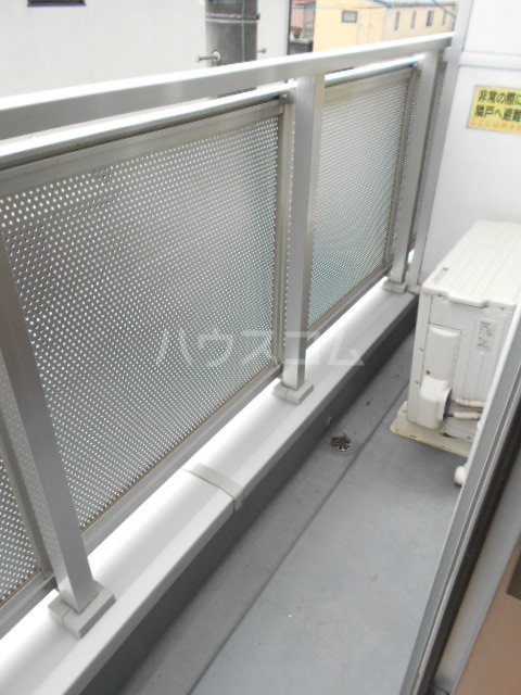 13/27 バルコニー