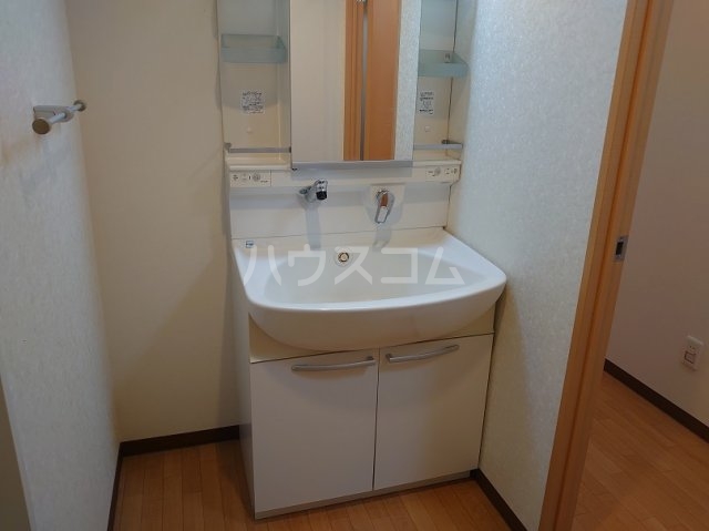 17/30 洗面