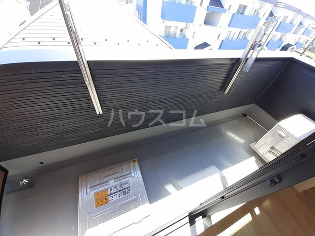 20/30 バルコニー