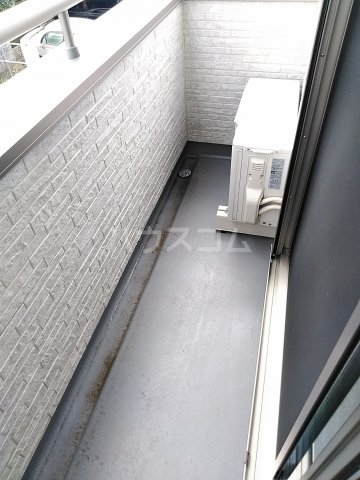 21/27 バルコニー