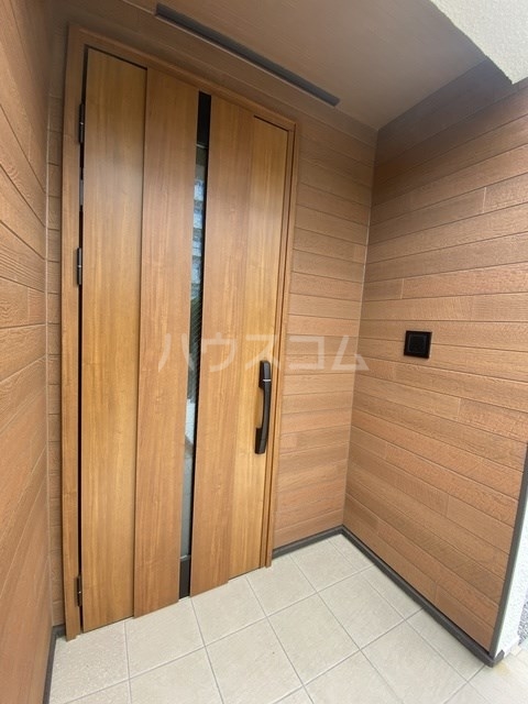 2/11 エントランス