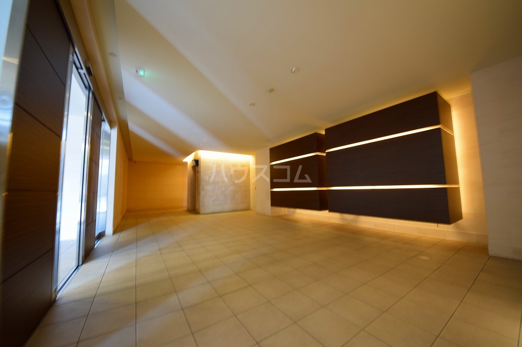 2/10 エントランス