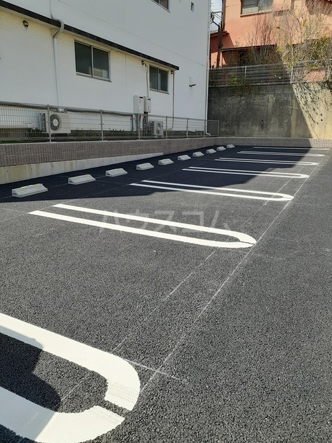 14/22 駐車場
