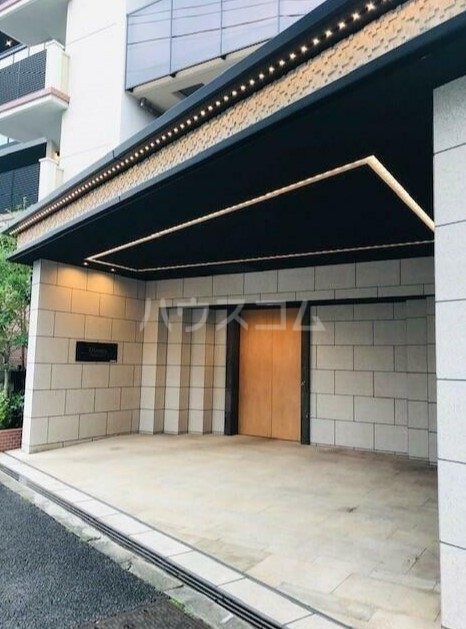 6/11 エントランス