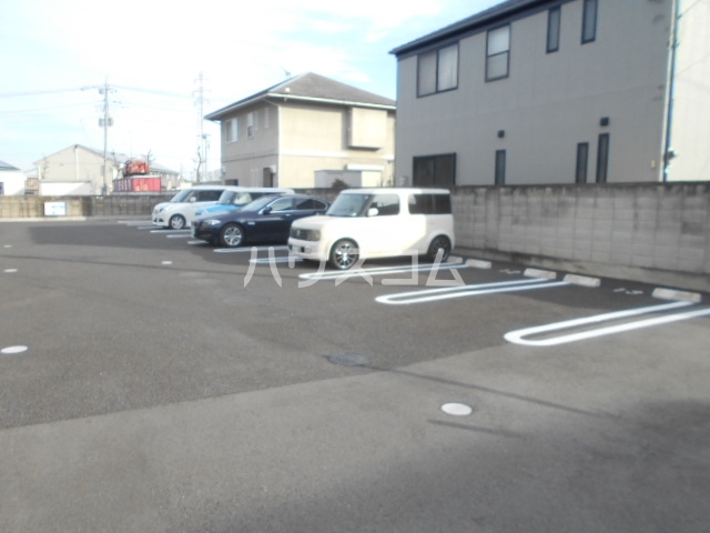 2/8 駐車場