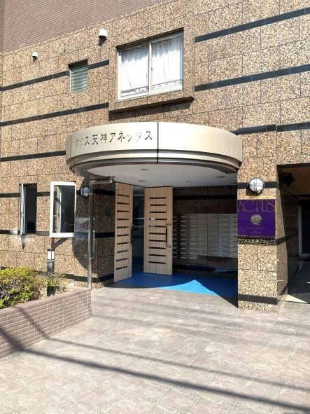 2/10 エントランス