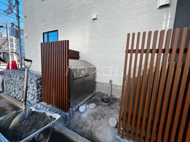 15/16 エントランス