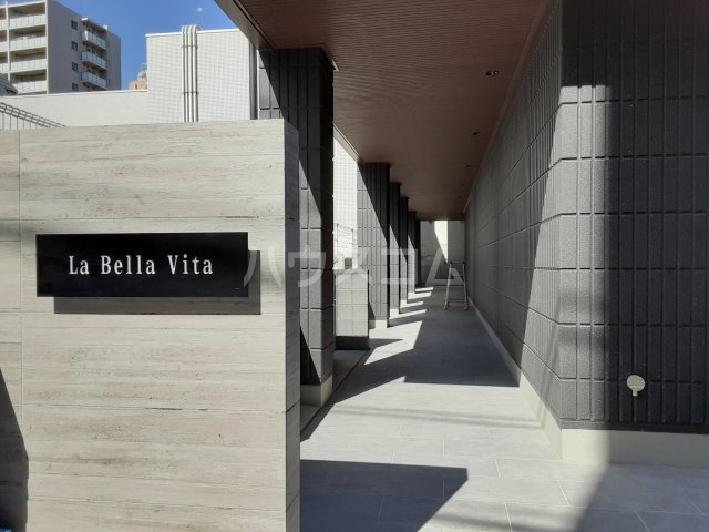 29/30 エントランス