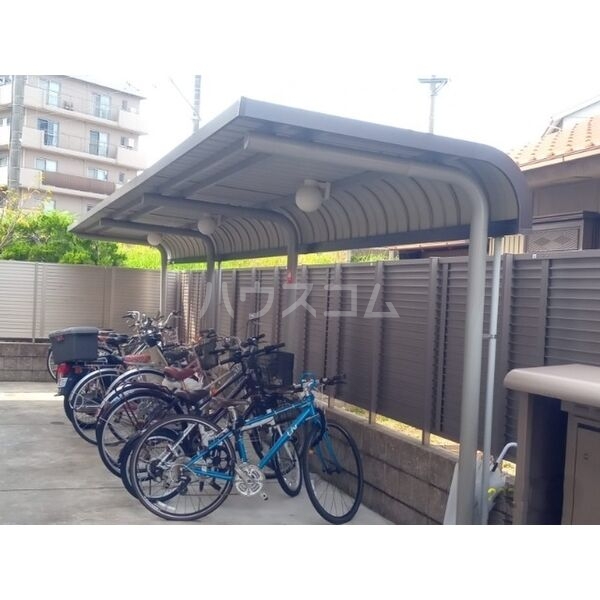 2/3 エントランス