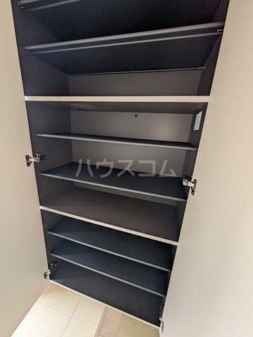 収納