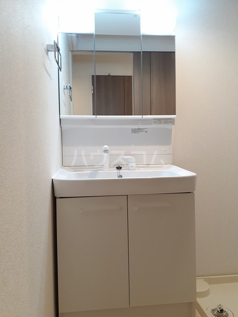 13/25 洗面
