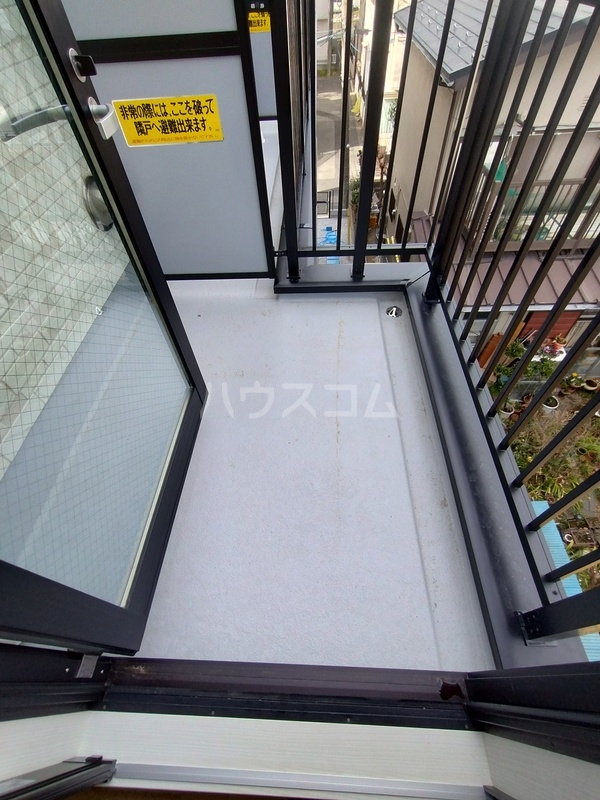 14/28 バルコニー