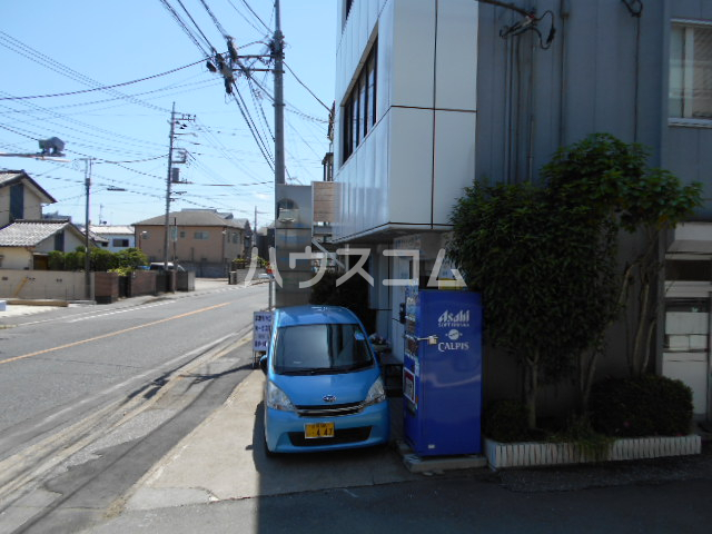 13/18 駐車場