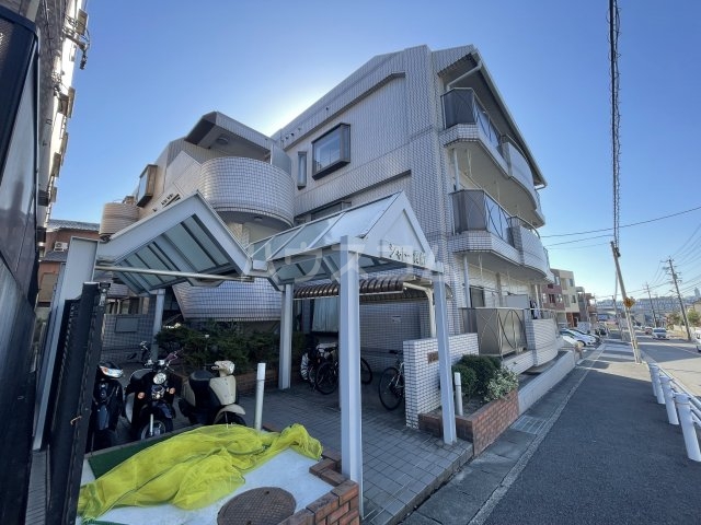 2/30 外観