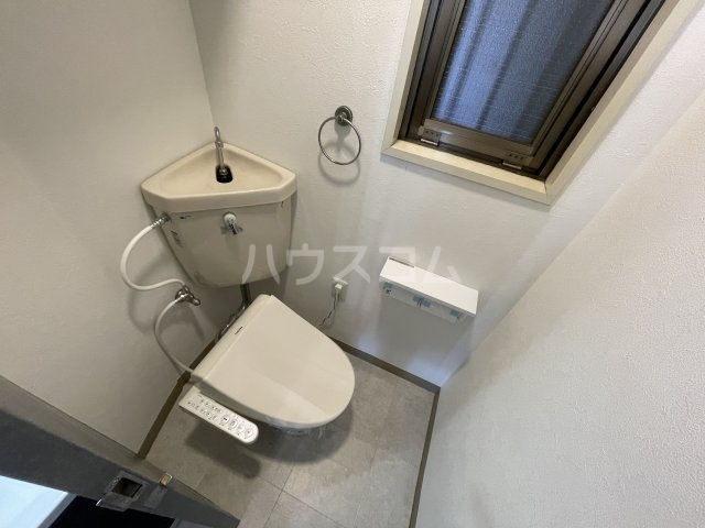 18/30 トイレ