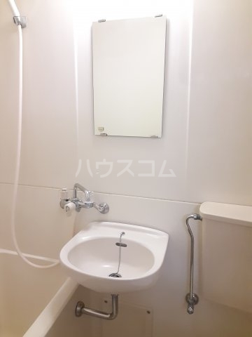 16/25 洗面