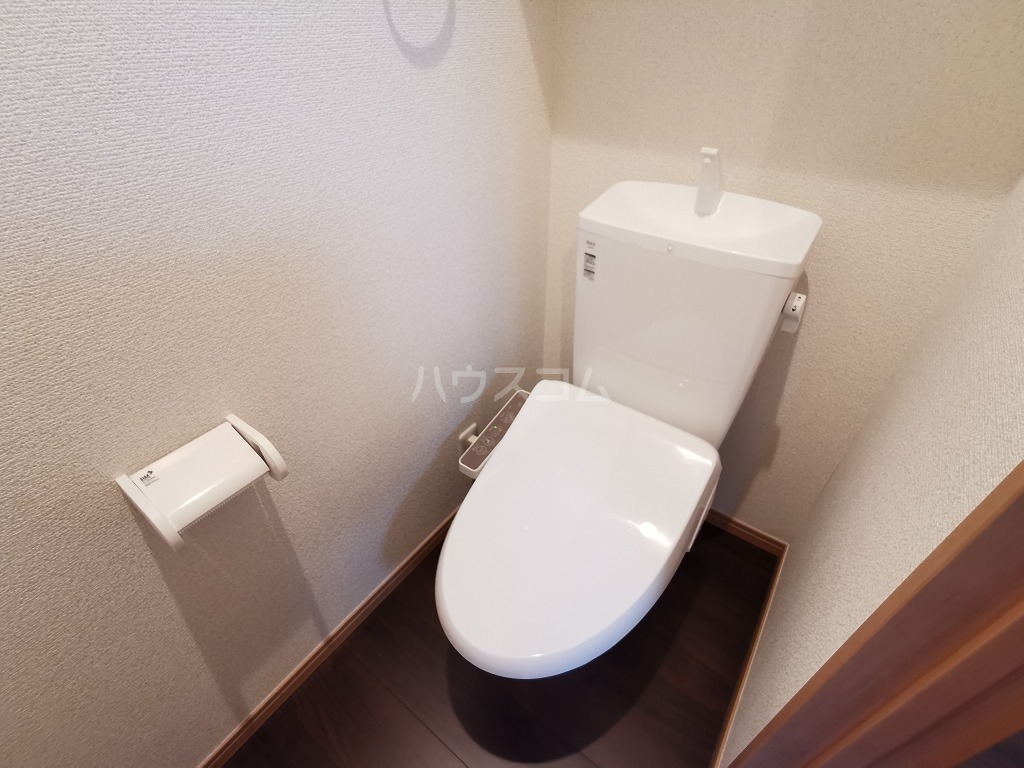 13/30 トイレ