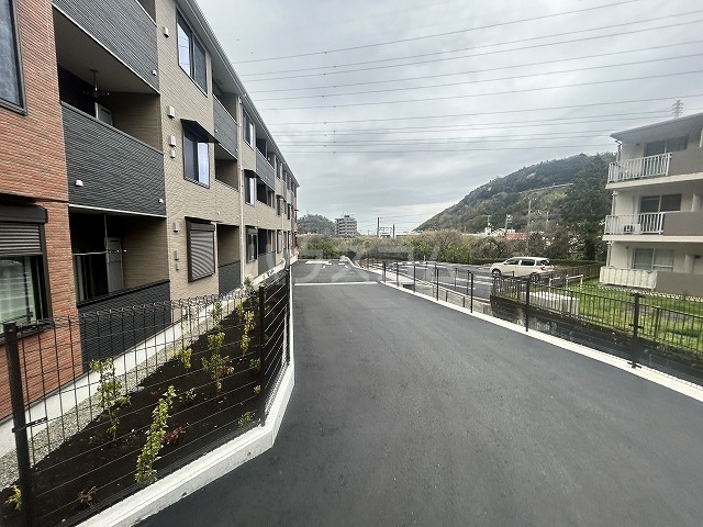 21/27 駐車場