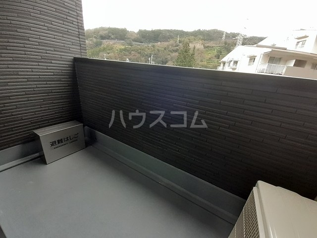 14/27 バルコニー