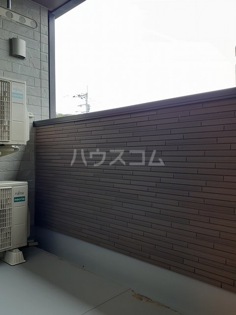 15/28 バルコニー