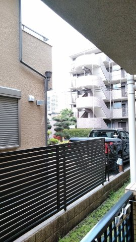 20/30 バルコニー