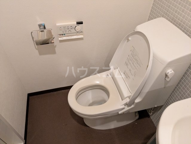 18/30 トイレ