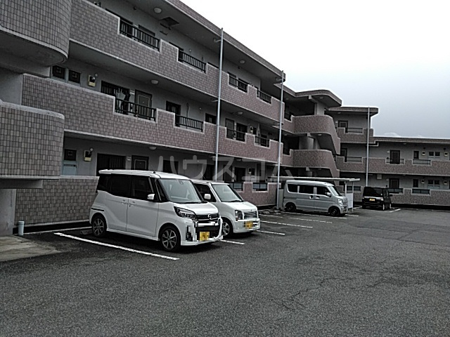 19/21 駐車場