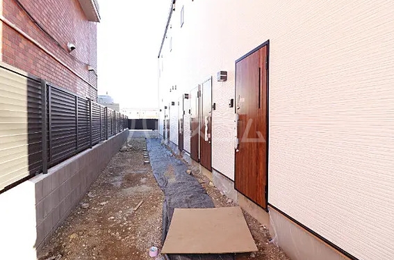 15/25 エントランス