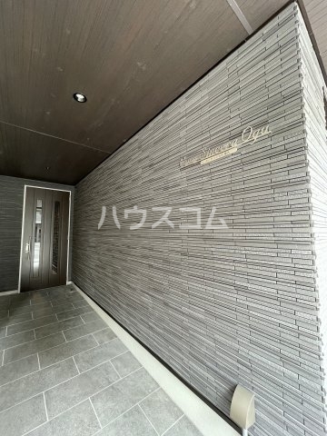 16/21 エントランス