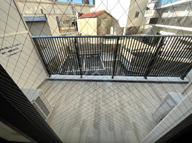 15/21 バルコニー