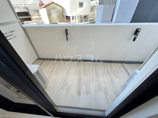 15/22 バルコニー