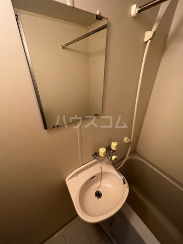 15/30 洗面