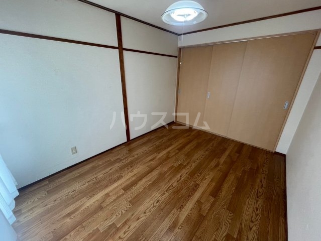 13/30 室内