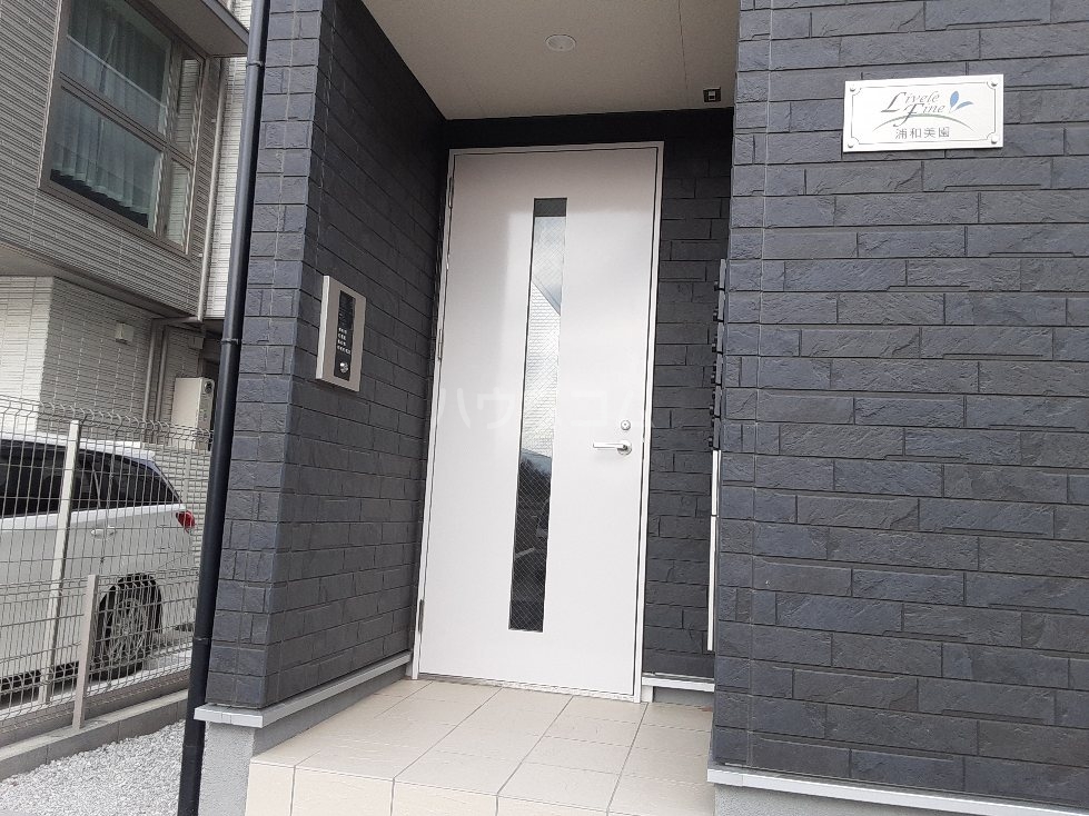 3/6 エントランス