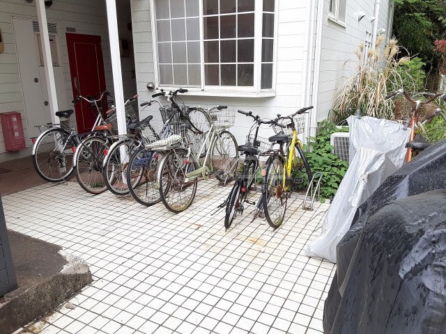 17/25 エントランス