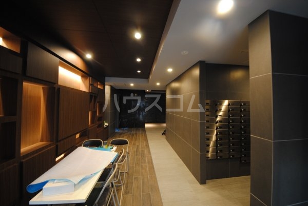 14/24 エントランス