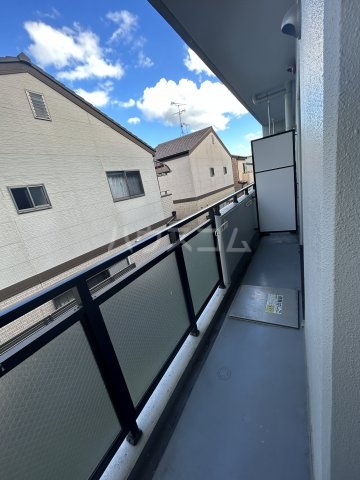23/30 バルコニー